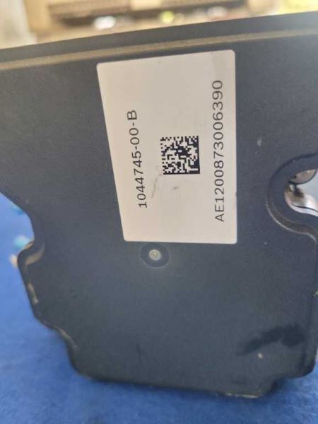 2017-2021 Tesla Model 3 Long Range Dual Motor ABS Module Brake Anti-Lock 2139 - The Parts Farm