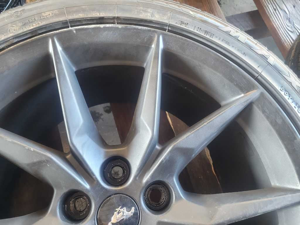 43705705