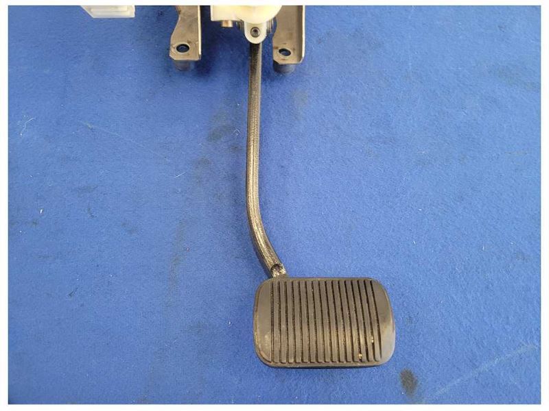 2015-2017 Ford F150 F-150 Pickup Truck Brake Pedal Front Cage Box Assembly 2615 - The Parts Farm