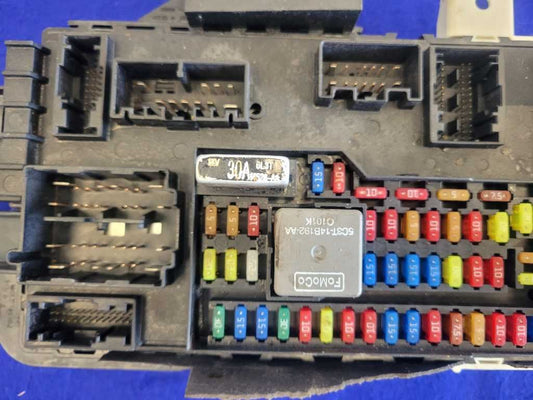 2011 Ford Mustang Shelby GT500 Body Control Module BCM Fuse M/T 2697