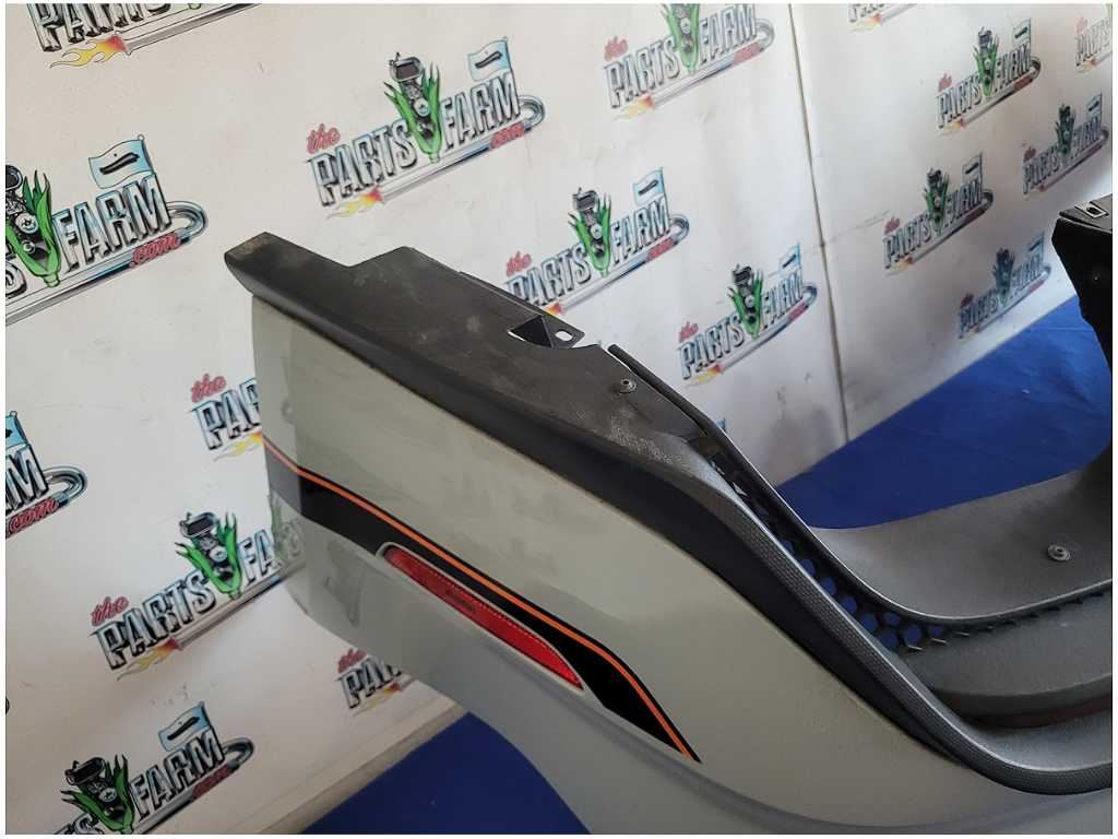 47592610