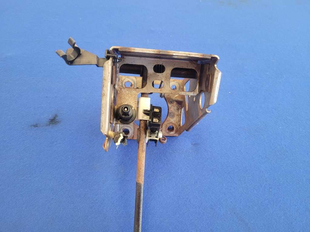 1994-1995 Ford Mustang GT 5.0L Brake Pedal Assembly Box Cage 2631 - The Parts Farm