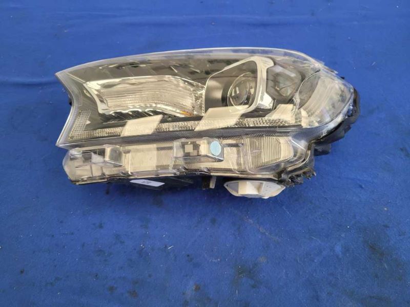 2019-2022 Ford Ranger XL 4x4 2.3L Driver Front Headlight Lamp Parts Only 2455 - The Parts Farm