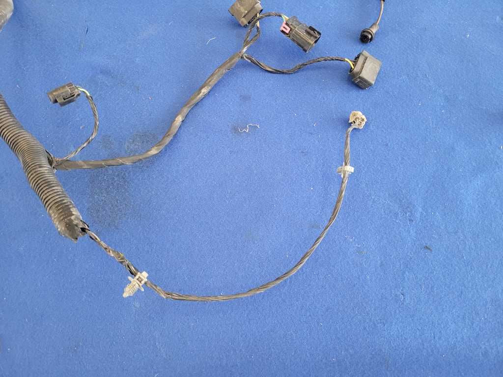2013 Chevrolet Camaro 1LE SS Coupe Rear Bumper Wire Wiring Harness Plug 2650 - The Parts Farm