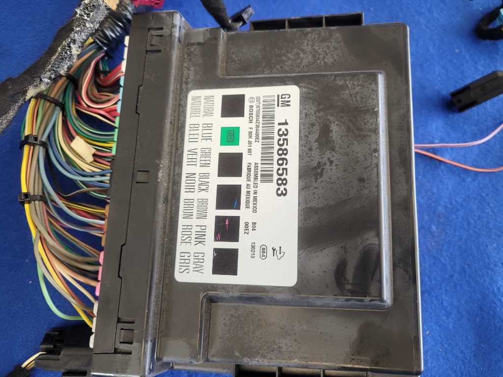 2013 Chevrolet Camaro 1LE SS Coupe Dash Wire Wiring Harness M/T Plug 2650 - The Parts Farm