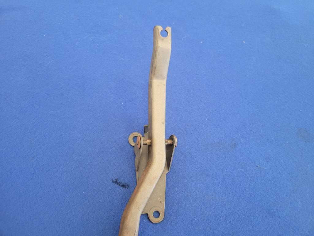 1994-1995 Ford Mustang GT 5.0L Gas Pedal Assembly Box Cage 2631 - The Parts Farm
