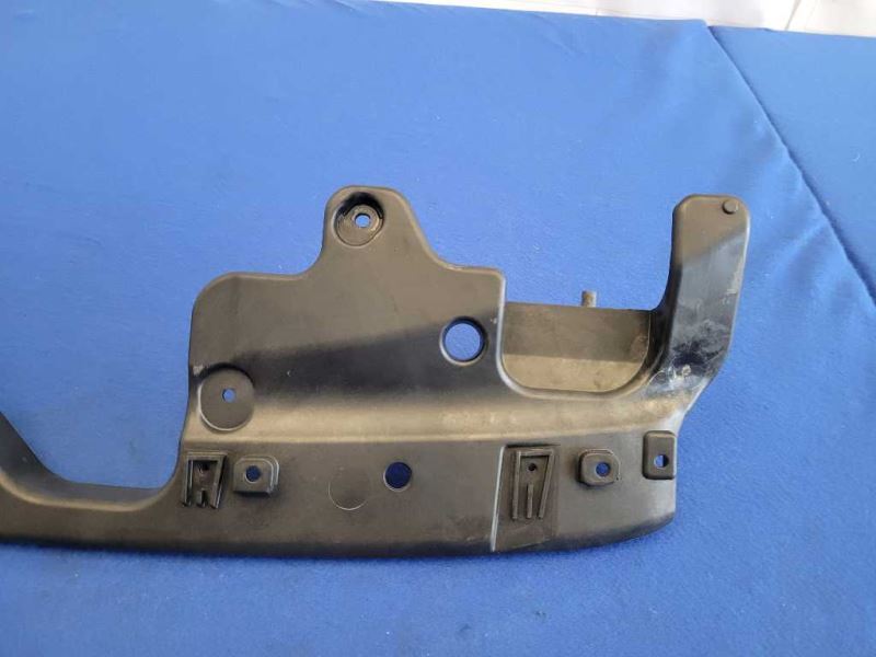 2013-2014 Ford Mustang GT Front Bumper Bracket Support Hold Plastic 2633 - The Parts Farm