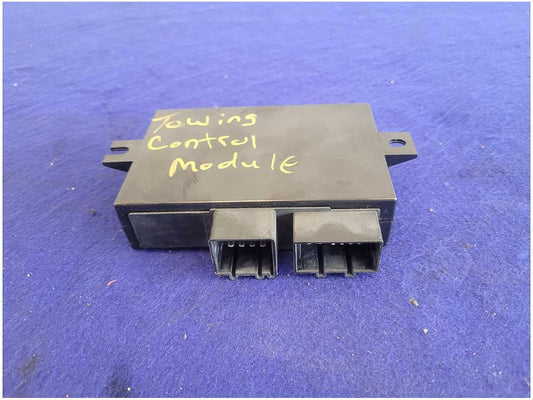2011-2014 Porsche Cayenne 3.0L Diesel Towing Tow Control Trailer Relay 2465
