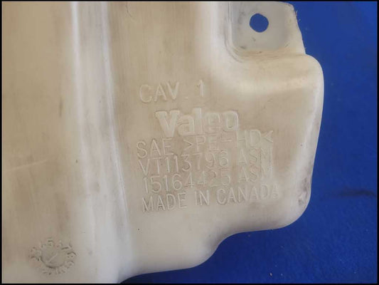 2003-2006 Chevrolet SSR Pickup Truck Windshield Wiper Reservoir Bottle 2687