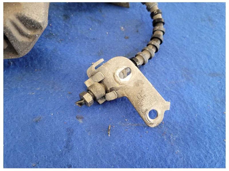 2015-2017 Ford F150 4x4 Pickup Truck Passenger RH Front Brake Caliper Pad 2482 - The Parts Farm