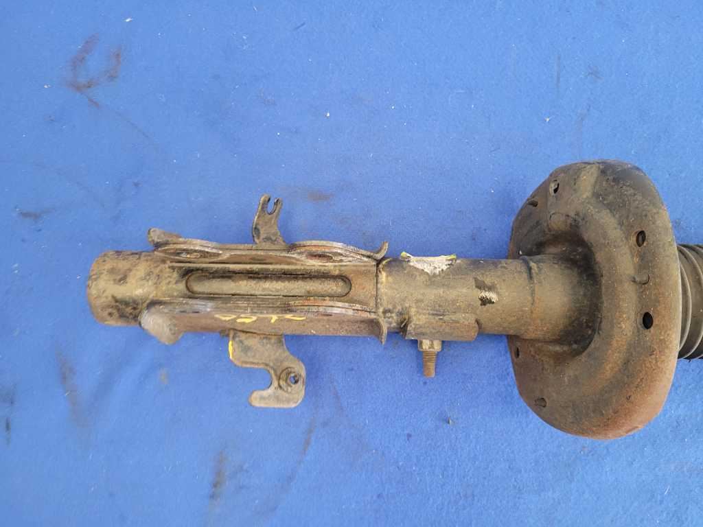 2010-2015 Chevrolet Camaro 1LE SS Driver Left Front Strut Suspension 2650 - The Parts Farm