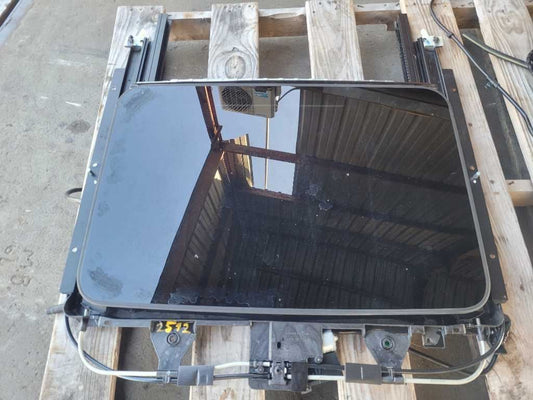 2010-2015 Chevrolet Camaro SS Sunroof Glass Window Upper Roof Frame Track 2592 - The Parts Farm