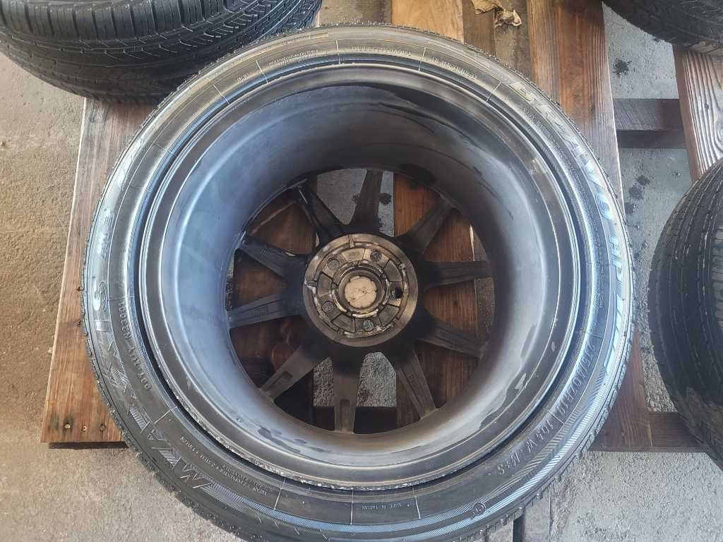43705705