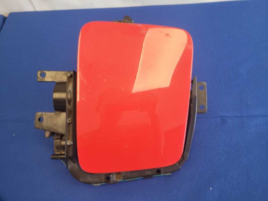 1996 Chevrolet Corvette Coupe Driver LH Front Headlight Cover Motor Scratch 2550