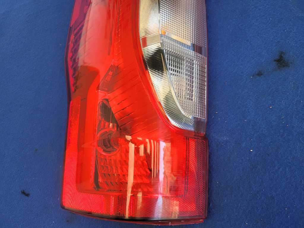 2022 Ford F250SD Pickup Truck Driver Left Rear Taillight Light Lamp Lens 2581 - The Parts Farm