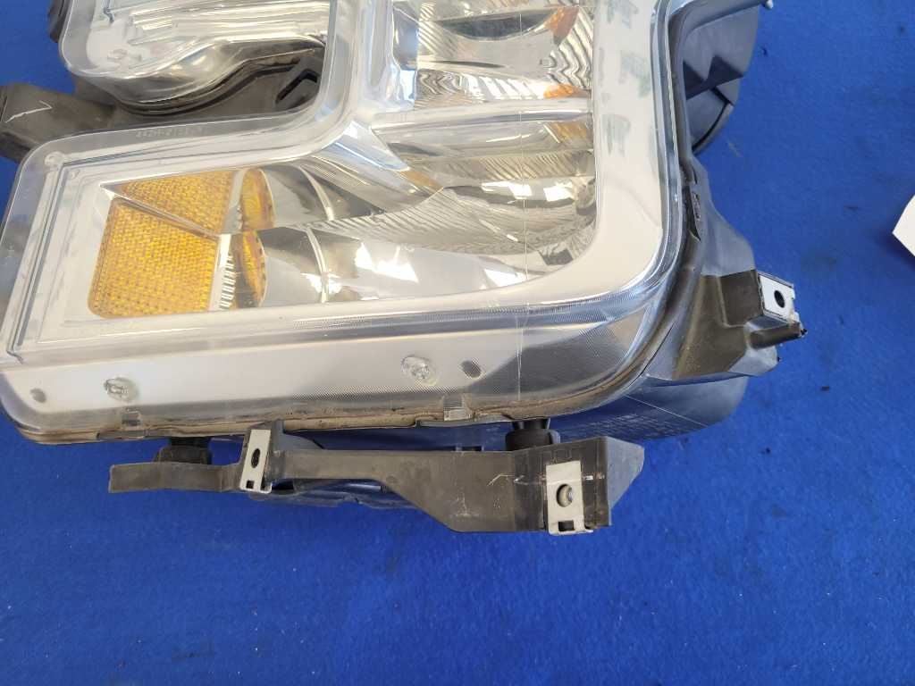 2015-2017 Ford F150 F-150 Truck Driver Front Headlight Lamp Light Lens 2663 - The Parts Farm