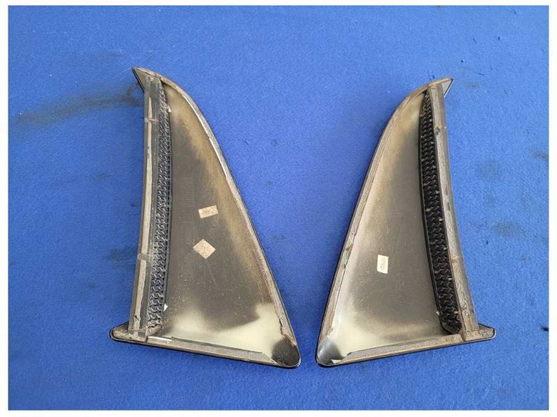 2011-2014 Ford Mustang GT S197 Pair Side Quarter Scoops RH LH Paint UA 2613 - The Parts Farm