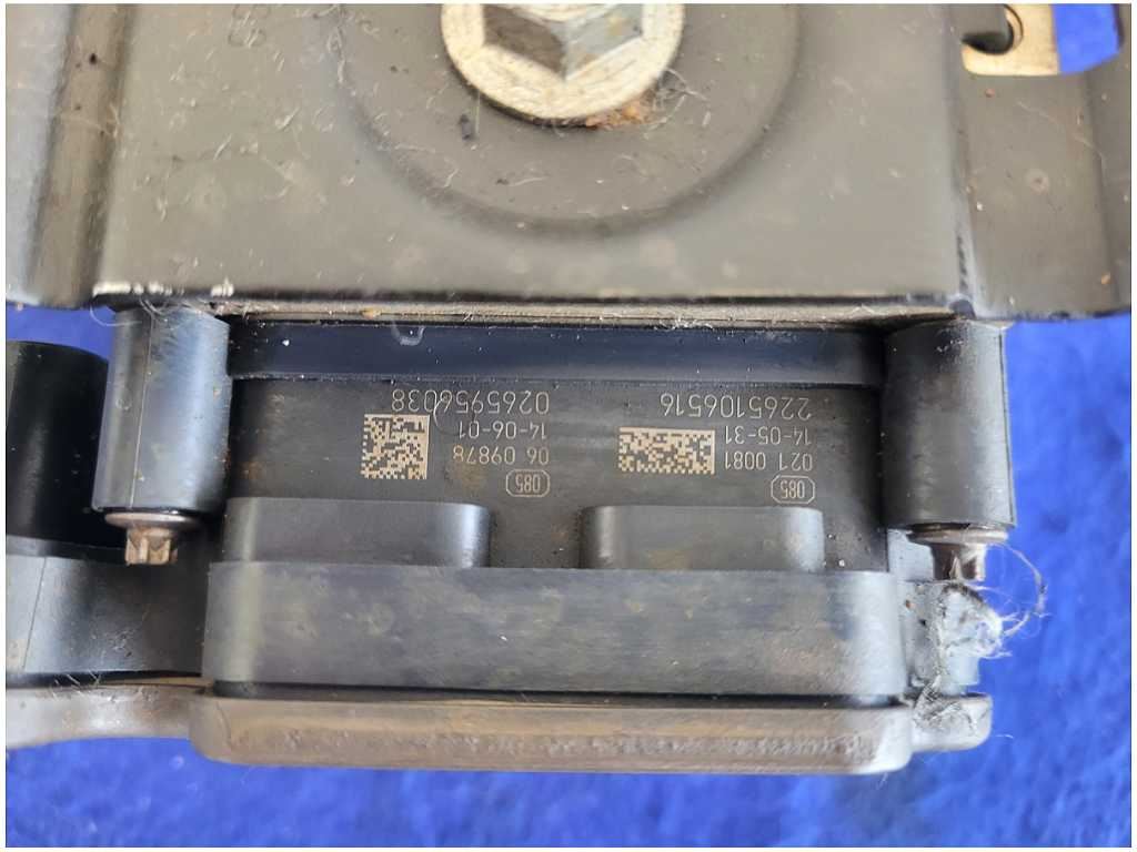 47795909