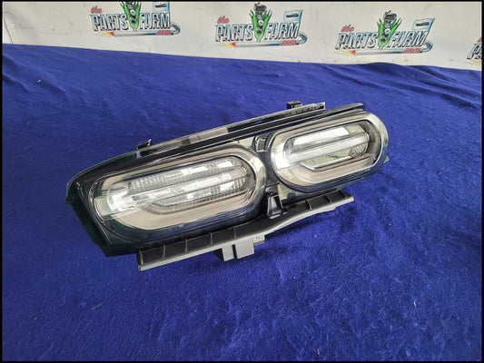 2019-2024 Chevrolet Camaro SS Passenger RH Rear Taillight OEM NTO C43