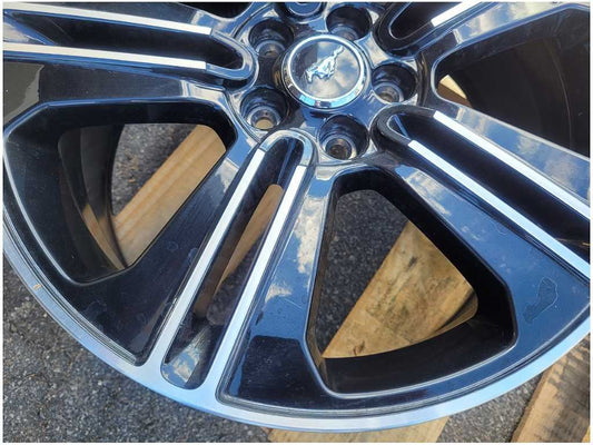 2011-2014 Ford Mustang GT GT/CS Wheel 19x8.5 Spoke Split Rim Machined Paint 2785