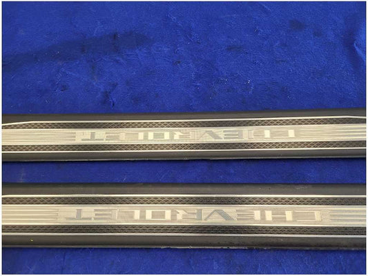 2010-2015 Chevrolet Camaro SS 6.2L Pair Door Sill Plates Scuff 2783