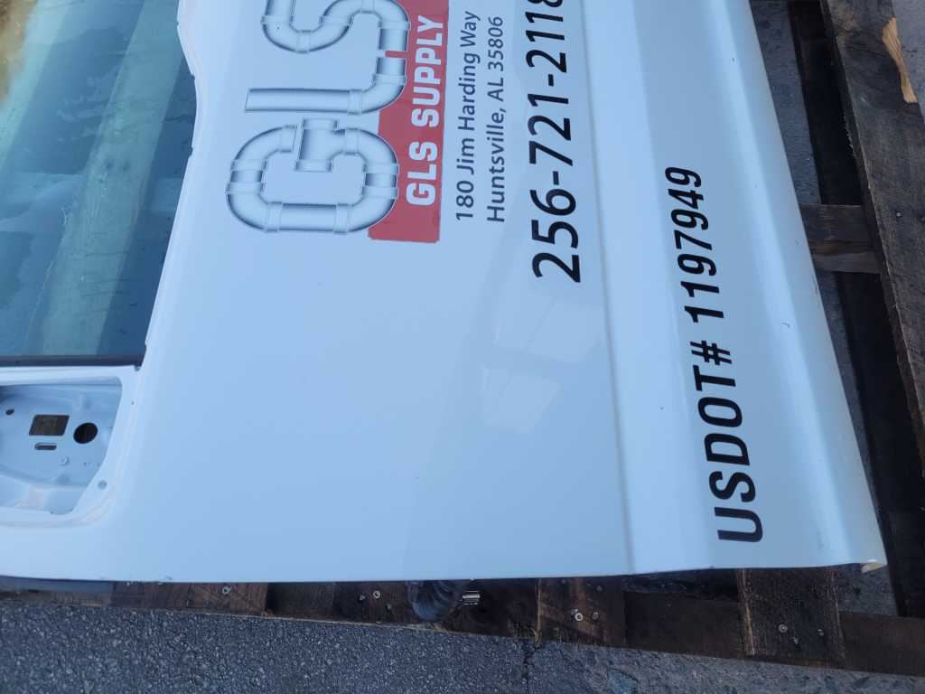 2022 Ford F250SD Pickup Truck Driver LH Front Door Shell Paint Z1 2581 - The Parts Farm