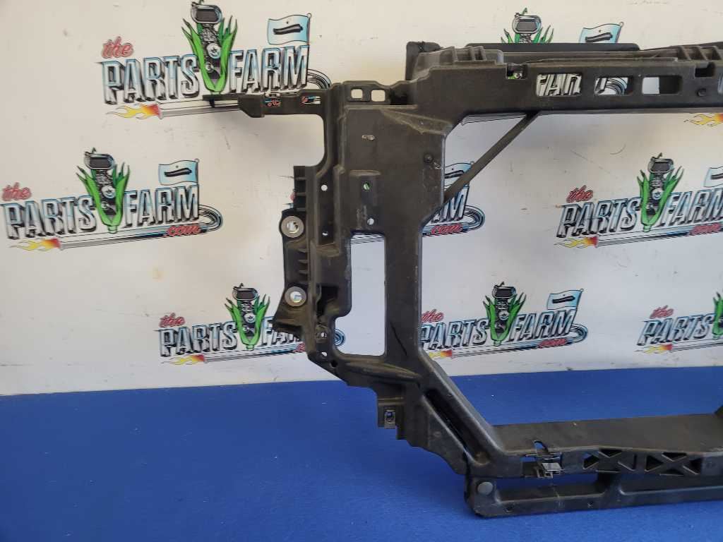 2023 Ford F250 F-250 Super Duty Truck Front Grill Mount Support Vent 2558 - The Parts Farm