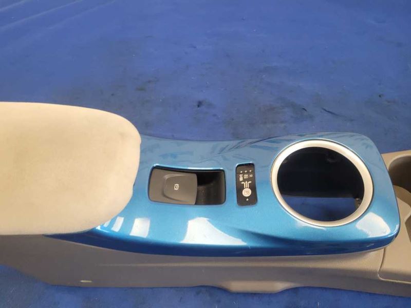 2011-2012 Nissan Leaf Module Center Console Base Floor A/T Lid 1856 - The Parts Farm