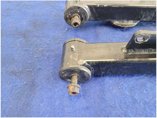 1994-1998 Ford Mustang Cobra GT Aftermarket Rear Lower Control Arms *Read 2926