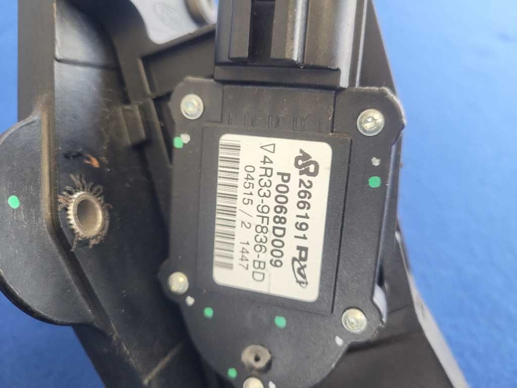 44185305