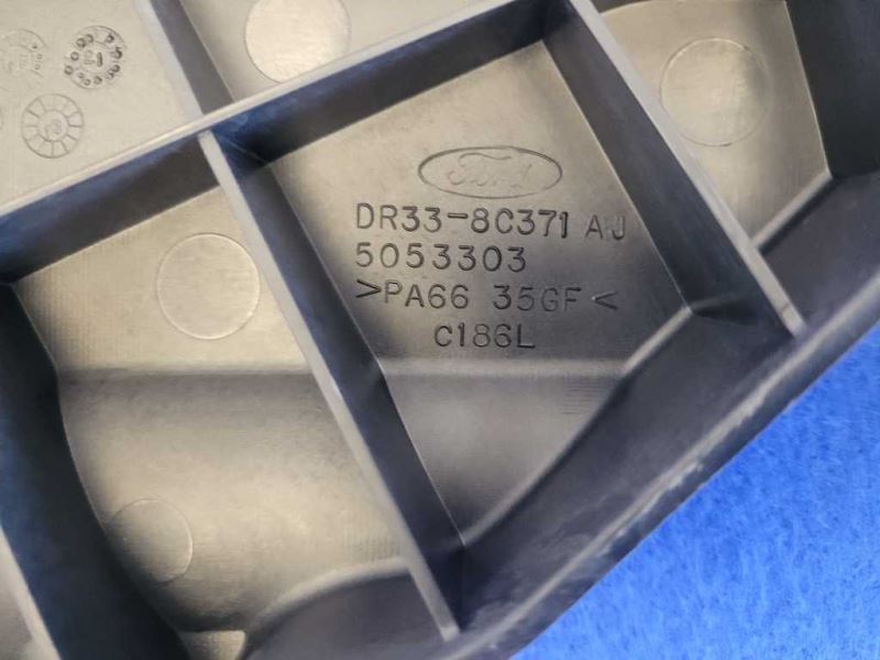 2013-2014 Ford Mustang GT Front Bumper Bracket Support Hold Plastic 2633 - The Parts Farm