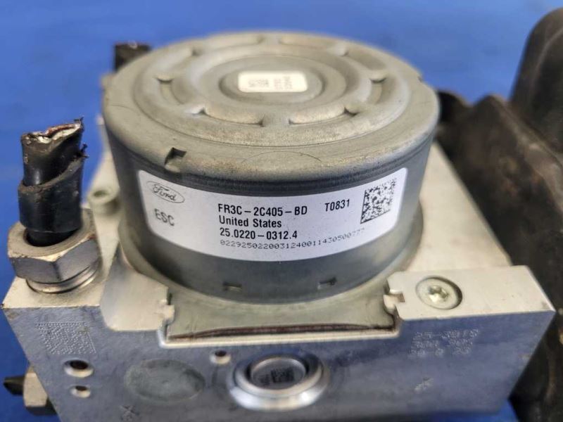 2015-2017 Ford Mustang GT S550 ABS Anti-Lock Brake System Module 2483 - The Parts Farm