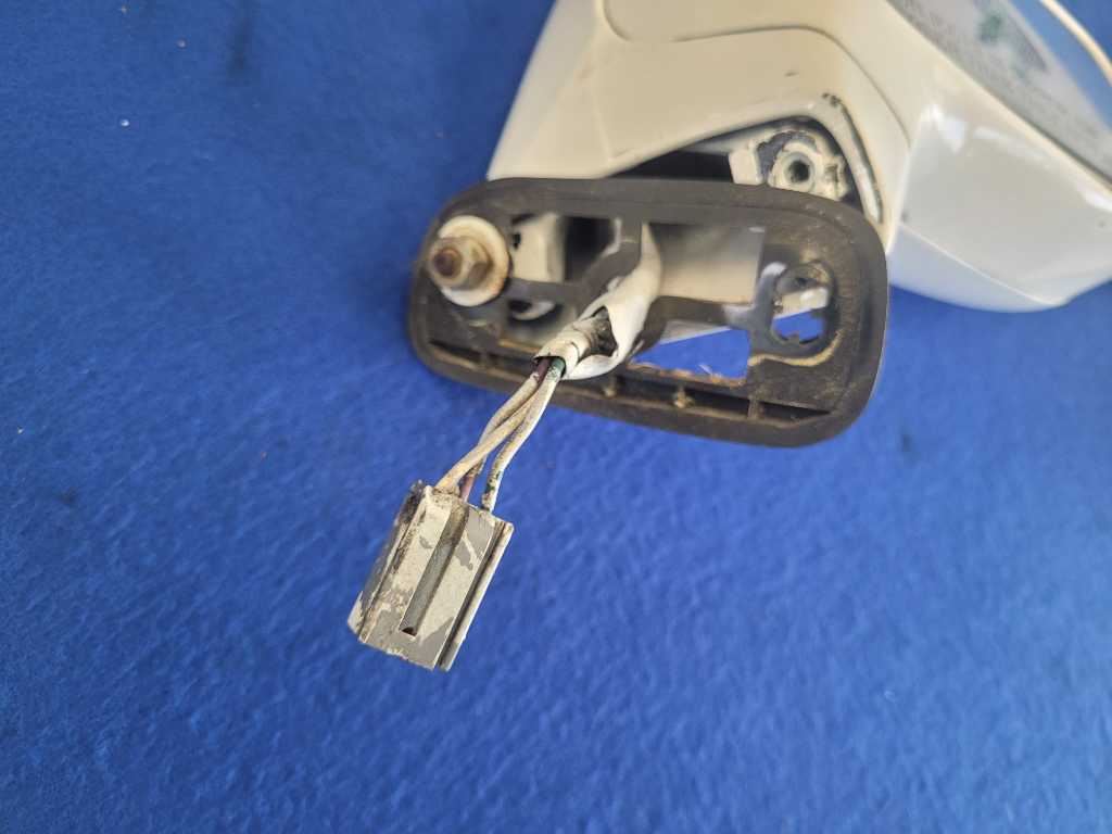 1990 Ford Mustang Mclaren Convertible Passenger RH Rear View Mirror White 2603 - The Parts Farm