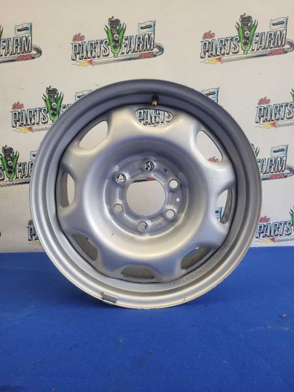 2019 Ford F150 F-150 Pickup Truck Wheel 17x7.5 Steel Painted 8 Holes 1772 - The Parts Farm