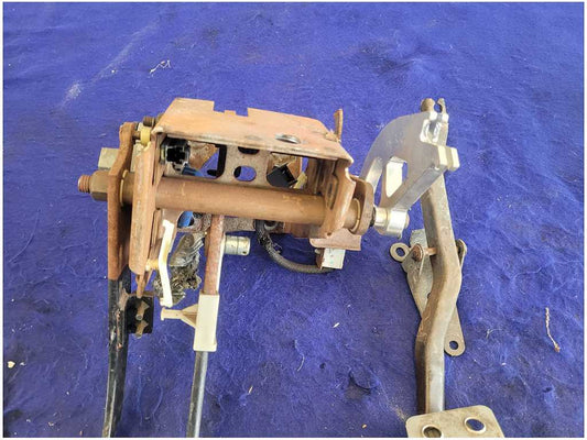 1996 Ford Mustang GT Saleen Pedal Cage Manual Transmission M/T Clutch 2746