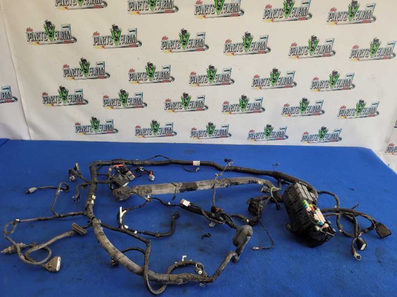 2014 Ford Mustang GT 5.0L Power Distribution Harness Plug Wires Cut Fuse 2629 - The Parts Farm