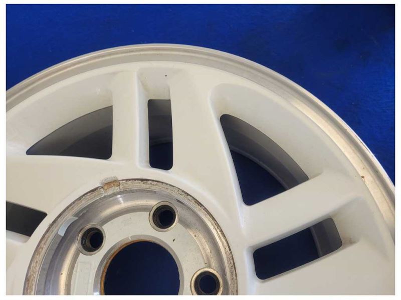 1993 Chevrolet Camaro Z28 Coupe Indy Wheel 16x8 Split Spoke White *Scuffs* 2546 - The Parts Farm
