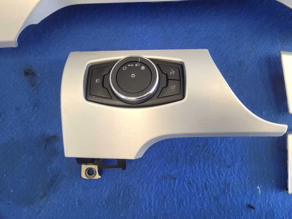 2015-2017 Ford Mustang GT S550 Dash Trim Vent Bezel Gauge Premium Molding 2442 - The Parts Farm