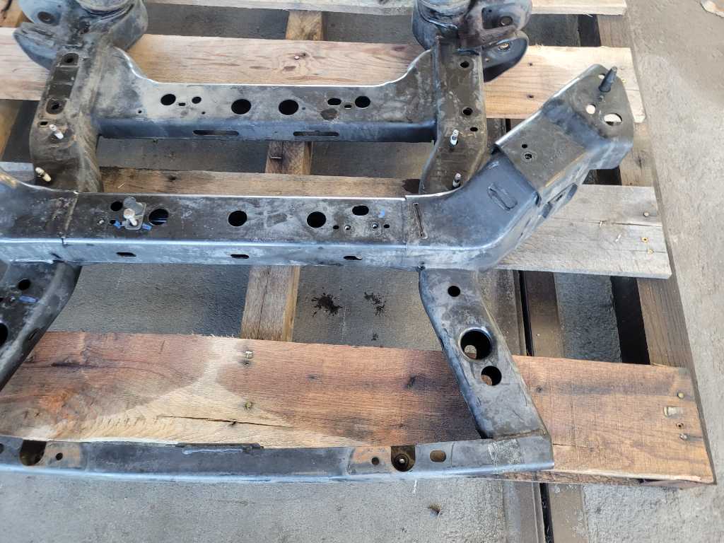 2010-2011 Chevrolet Camaro SS 6.2L Front K Member Engine Cradle Support 2626 - The Parts Farm