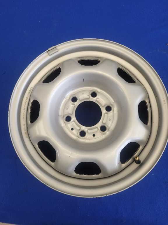 2019 Ford F150 F-150 Pickup Truck Wheel 17x7.5 Steel Painted 8 Holes 1772 - The Parts Farm