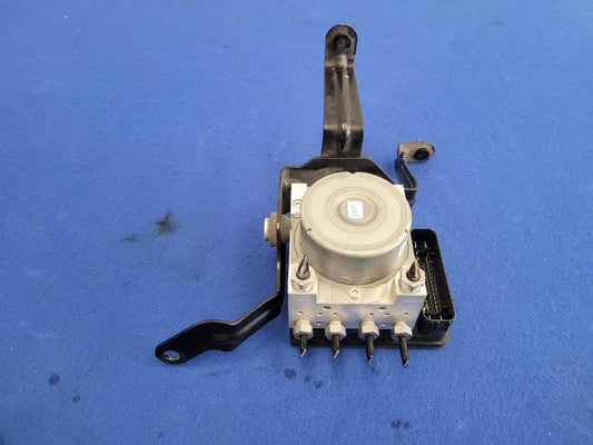 2015-2017 Ford Mustang EcoBoost S550 ABS Module Anti-Lock Brake Pump 2652 - The Parts Farm