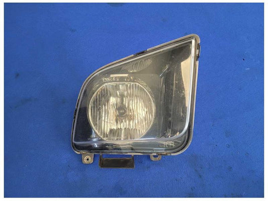 2005-2006 Ford Mustang GT 4.6L Passenger Front Headlight Lamp Lens 2621 - The Parts Farm