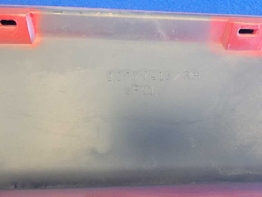 1996 Chevrolet Corvette Coup Passenger Lower Rocker Panel Molding Paint Red 2550
