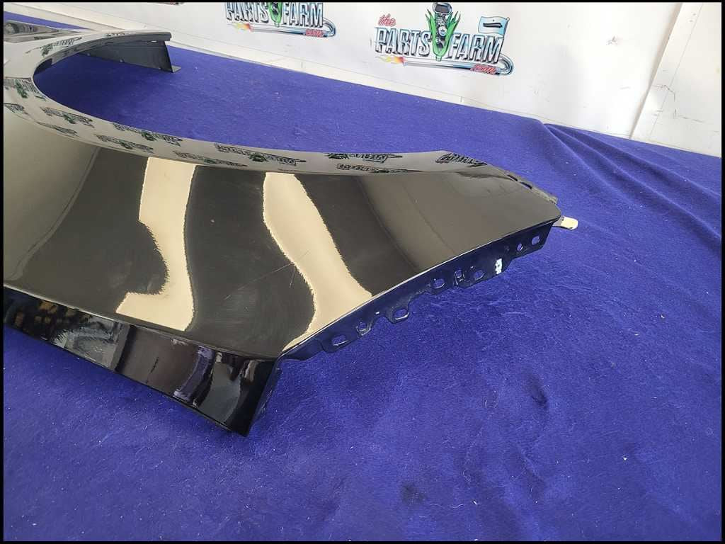 44693152