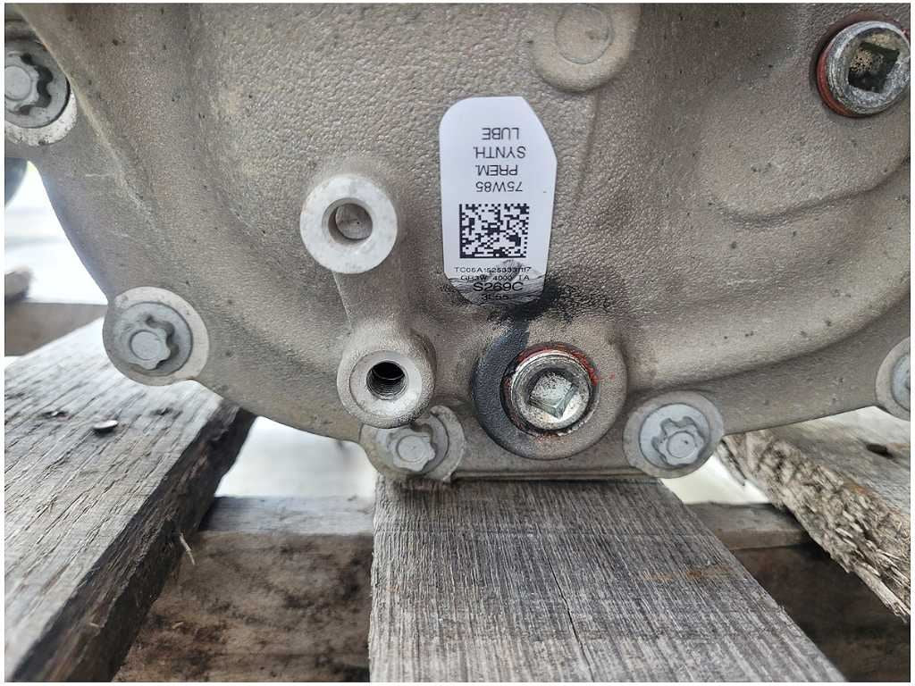 47735884