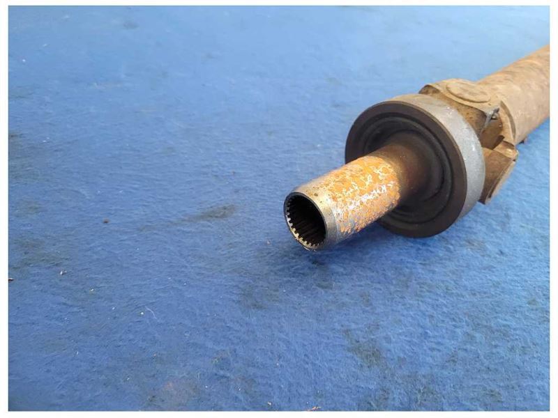 1993 Chevrolet Camaro Z28 Coupe Driveshaft Automatic Transmission A/T 2546 - The Parts Farm