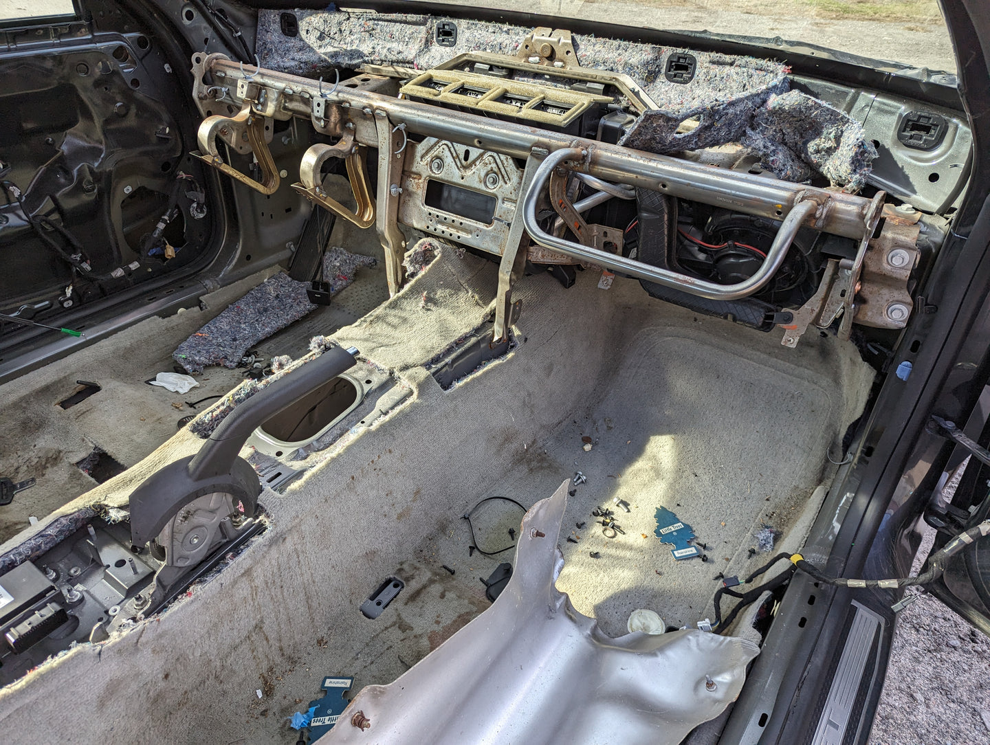 Stock 2472. 2012 Chevrolet Camaro SS Coupe Salvage Title Roller - The Parts Farm