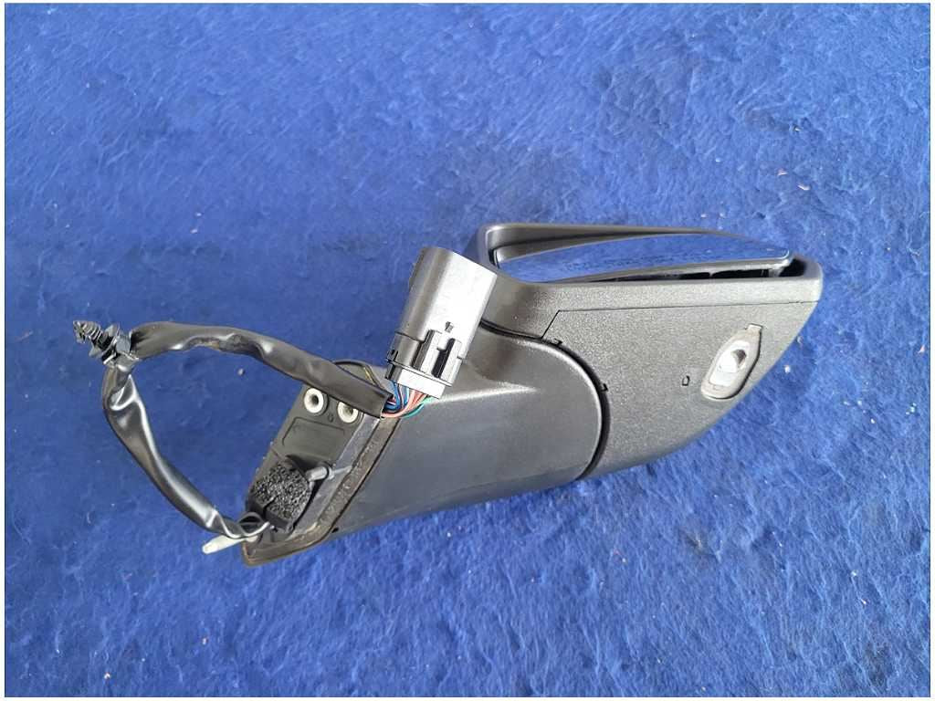 47560596