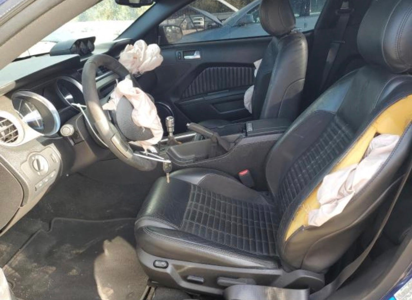 2012 Ford Mustang Shelby GT500 Coupe Door Panels & Sill Plates Chicago