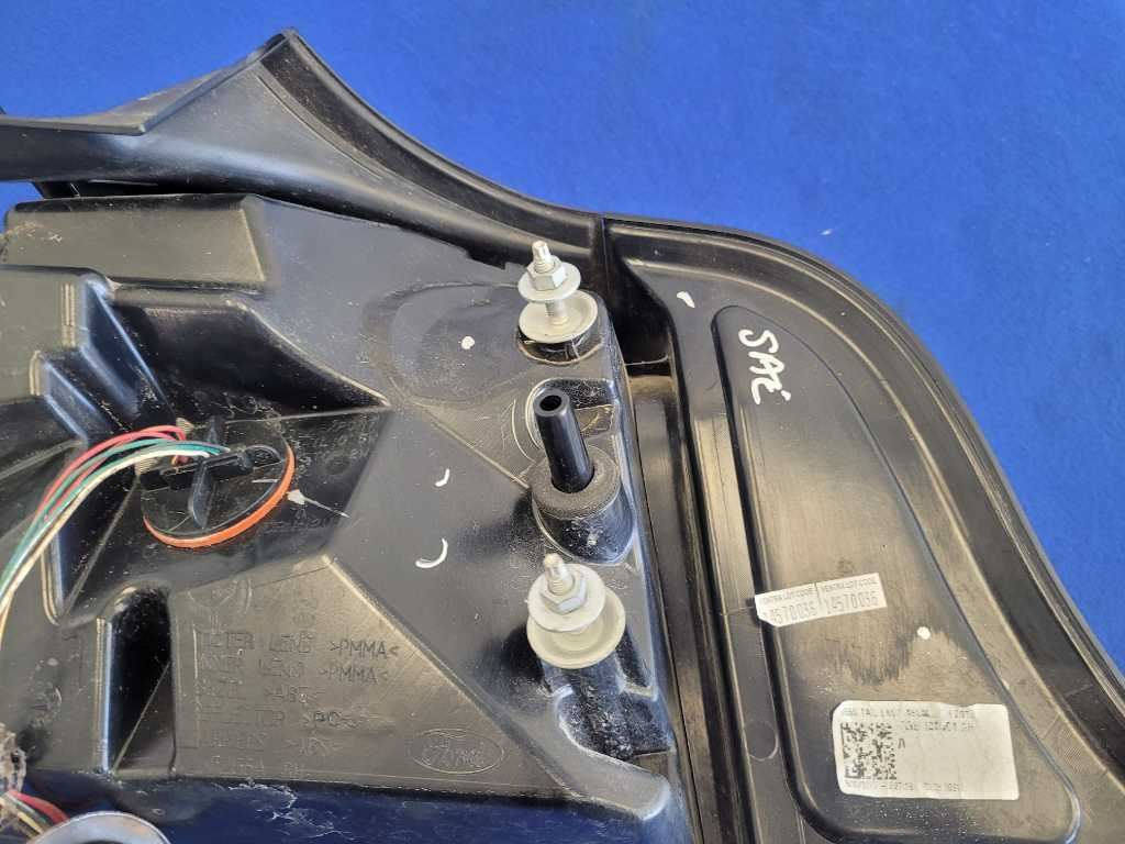 2015-2017 Ford Mustang EcoBoost Passenger Rear Taillight Brake Light Lamp 2652 - The Parts Farm